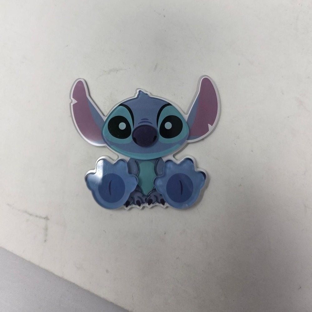 Disney Stitch‎ big feet magnet